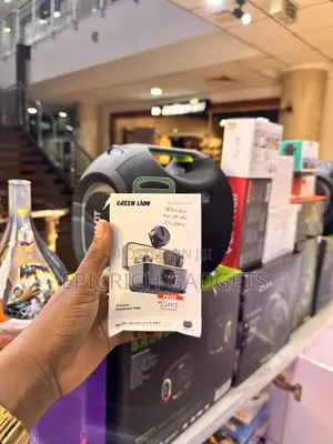 Green Lion Lapel Wireless Mic