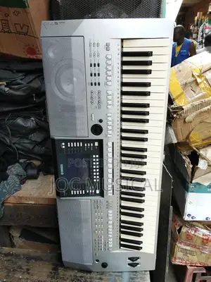 Yamaha Keyboard PSR 710