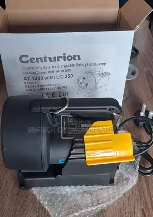 Centurion At-1380 Intrinsically Rechargeable Hand Lamp With Charger
