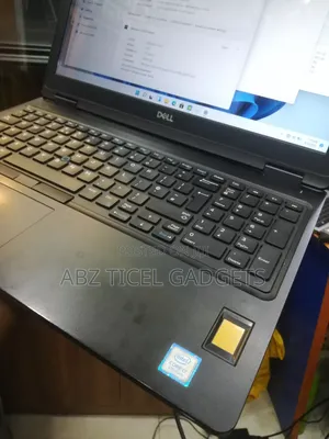 Laptop Dell Precision 3530 16GB Intel Core I7 SSD 1T