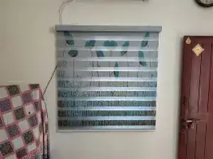 Day And Night Window Blind - Attractive Silver Floral Pattern