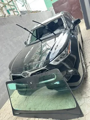 Toyota Highlander 2022 Windscreen Available