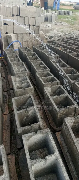 Correct Vibrated Blocks