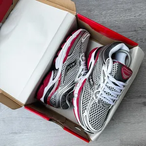 Saucony Progrid Omni 9 “Silver Red”