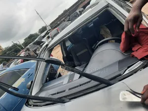 Front Windscreen Glass for Toyota Camry 2012 Available