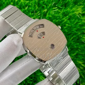 Original Gucci Silver Stainless Steel Calendar Quartz Watch