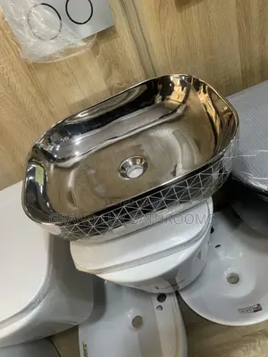 Luxury Countertop Wash Basin– Chrome Finish With Geometric Edge Design