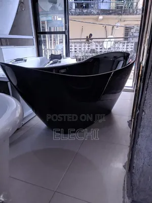 Black Free Standing Bathtub
