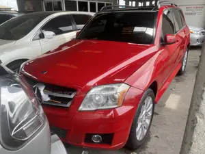 Mercedes-Benz GLK-Class 350 4MATIC 2011 Red