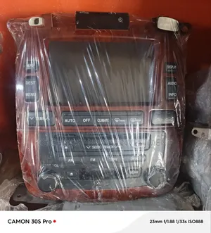 Toyota Highlander Hybrid Navigation Screen for 2005 - 2006 Follow Come