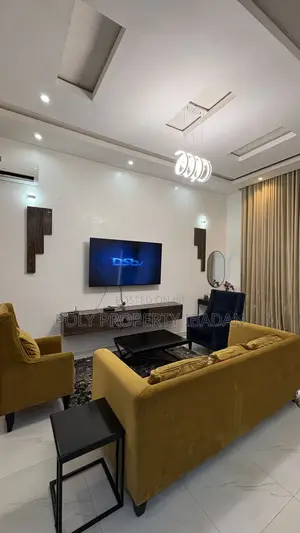 2bedroom Shortlet Apartment at Oluyole