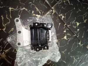 Engine Mounting for Audi, ( Brand New!)