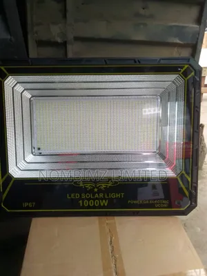 1000w All in One Solar Flood Light