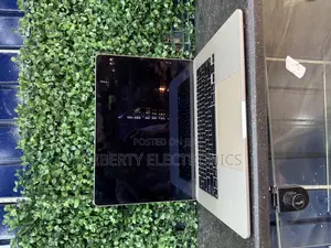 Laptop Apple MacBook Air 2023 M2 8GB Apple M2 SSD 512GB