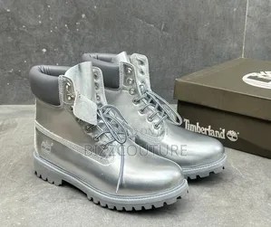 Original Timberland Veneda Carter X 6 Available in Store