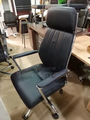 Executive Leather Office Swivel Chair