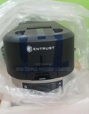 Brand New Entrust Sigma Ds4 S100 Dual-Sided Plastic Id Card Printer