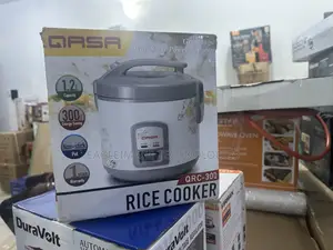 Qasa QRC-300 – Strong Rice Cooker With Steaming Feature