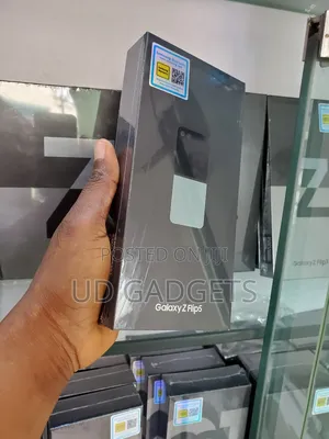 New Samsung Galaxy Z Flip 5 256 GB Green
