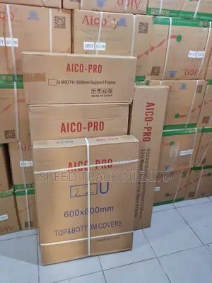 Aico 22u 600x800 Network Rack