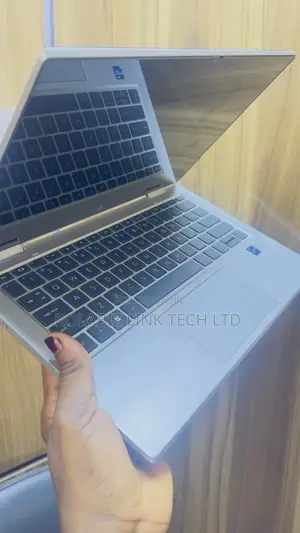 Laptop HP EliteBook 830 G8 16GB Intel Core I5 SSD 256GB