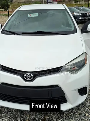 Toyota Corolla LE 4dr Sedan (1.8L 4cyl CVT) 2015 White