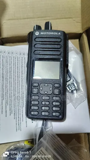 Motorola Digital Multiple Channel Radio Dp4801e