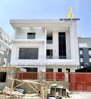 5bdrm Duplex in Ikoyi for sale