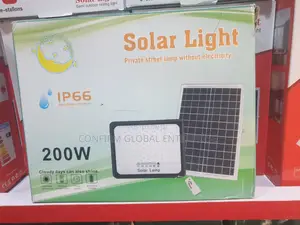 200w Multiple Eyes Solar Floodlight With Panel and Remote