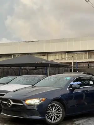 Mercedes-Benz CLA-Class CLA 250 4MATIC Sedan 2021 Blue