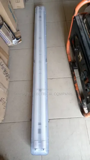40 Watts Weatherproof Led Flourescent Tube