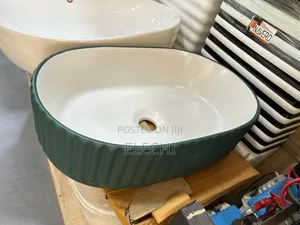 Green/White Countertop Basin