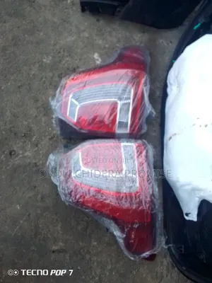 2016-2018 Ford Explorer Rear Light