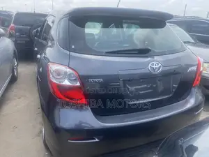 Toyota Matrix 2010 Gray