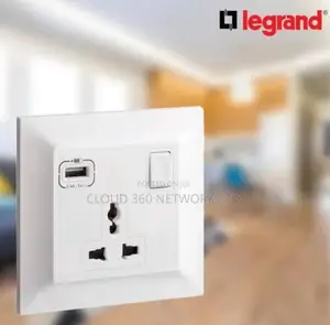 Legrand 13a Socket With Usb