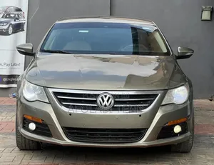 Volkswagen Passat 2.0 Sedan 2010 Gray