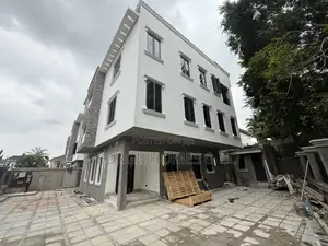 5bdrm Duplex in Jabi for sale