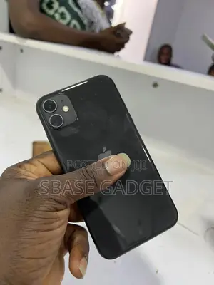 Apple iPhone 11 64 GB Black