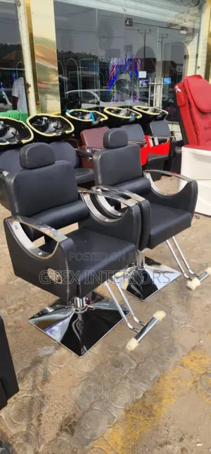 Saloon Chair