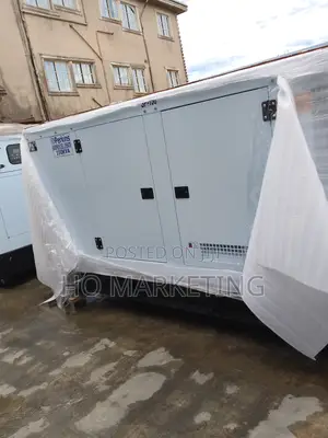 Perkins 150 Kva Soundproof Generator for Commercial Use