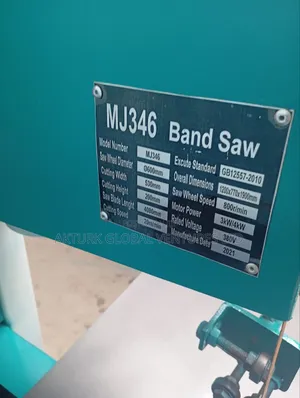 Band Saw Machine