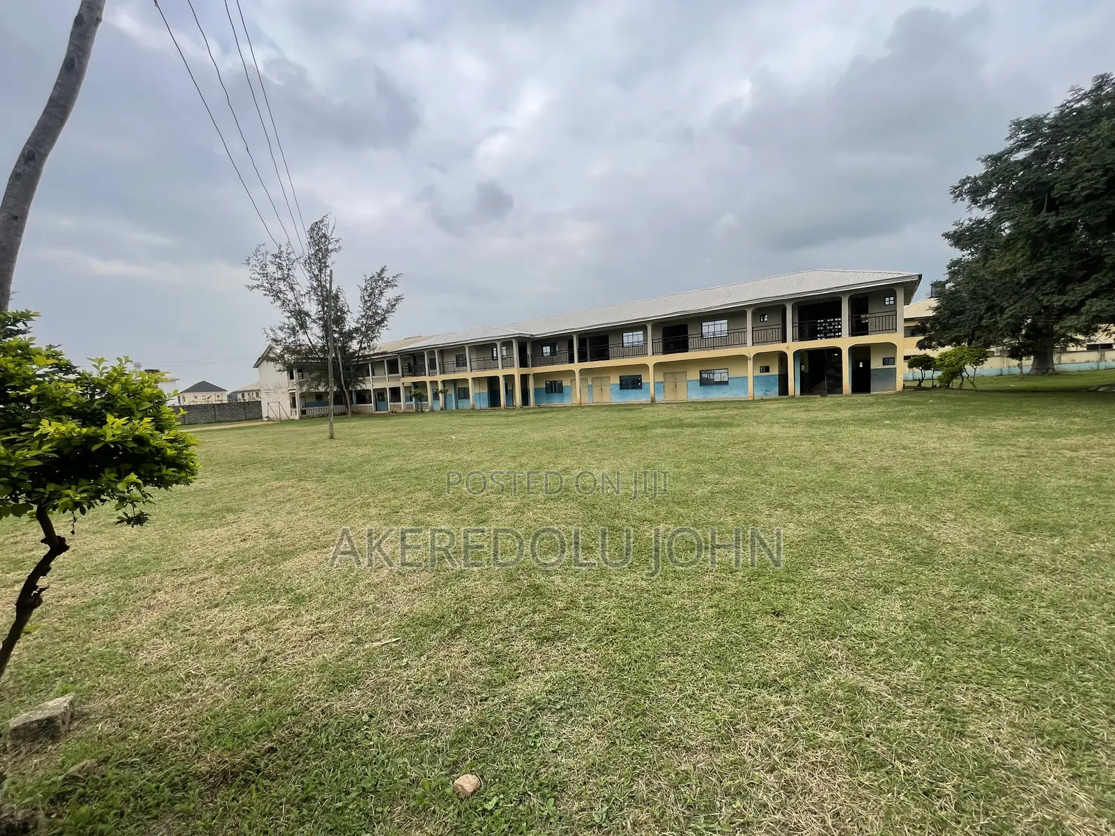 School Building 15 Rooms