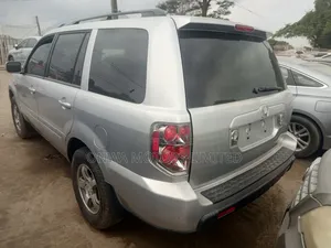 Honda Pilot EX-L 4x4 (3.5L 6cyl 5A) 2007 Silver