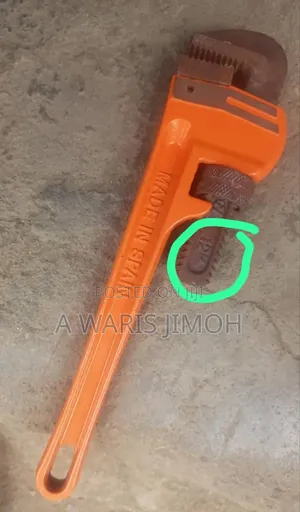 12" Pipe Wrench