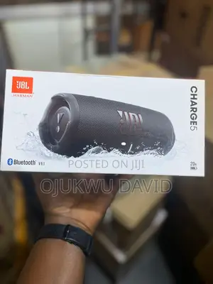 JBL Charge 5