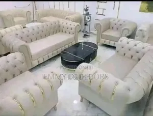 Quality Living Room Complete Set of Fabric Sofa Good Material
