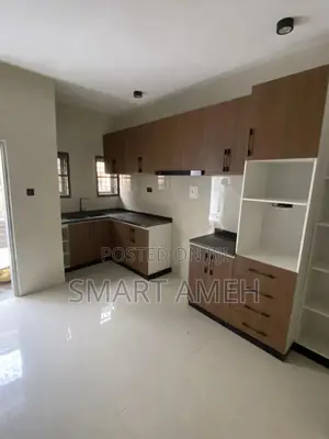 4bdrm Townhouse / Terrace in Fo1, Kubwa for rent