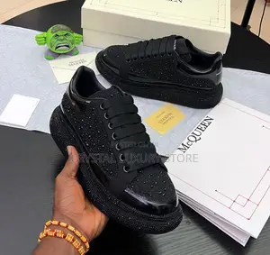 Alexander McQueen Quality Luxury Men Sneakers