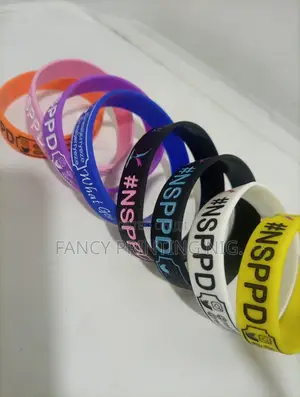 Customized Silicone Wristbands, Stylish Perfect for Souvenirs