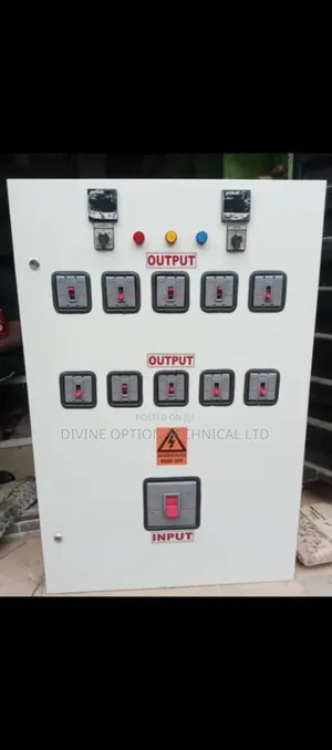 800amps Incomer With 10 200amos Outgoing Panel